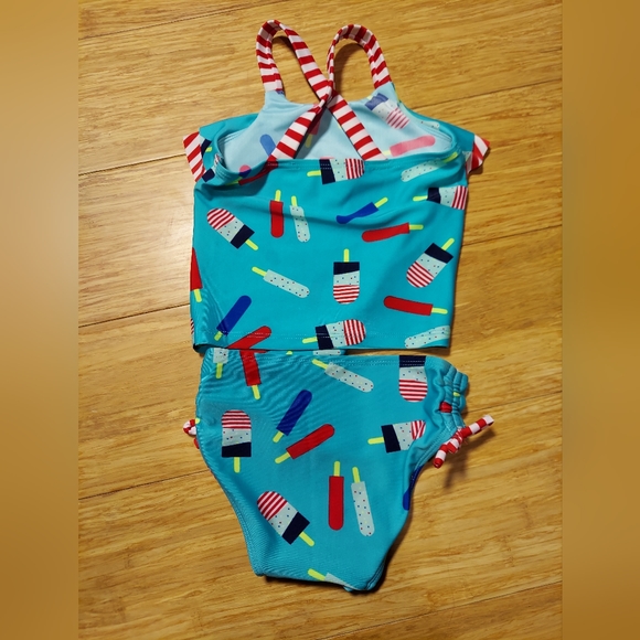 🎁5/$25-2T teal tankini two piece bathing suit,  popsicle pattern - Picture 9 of 10